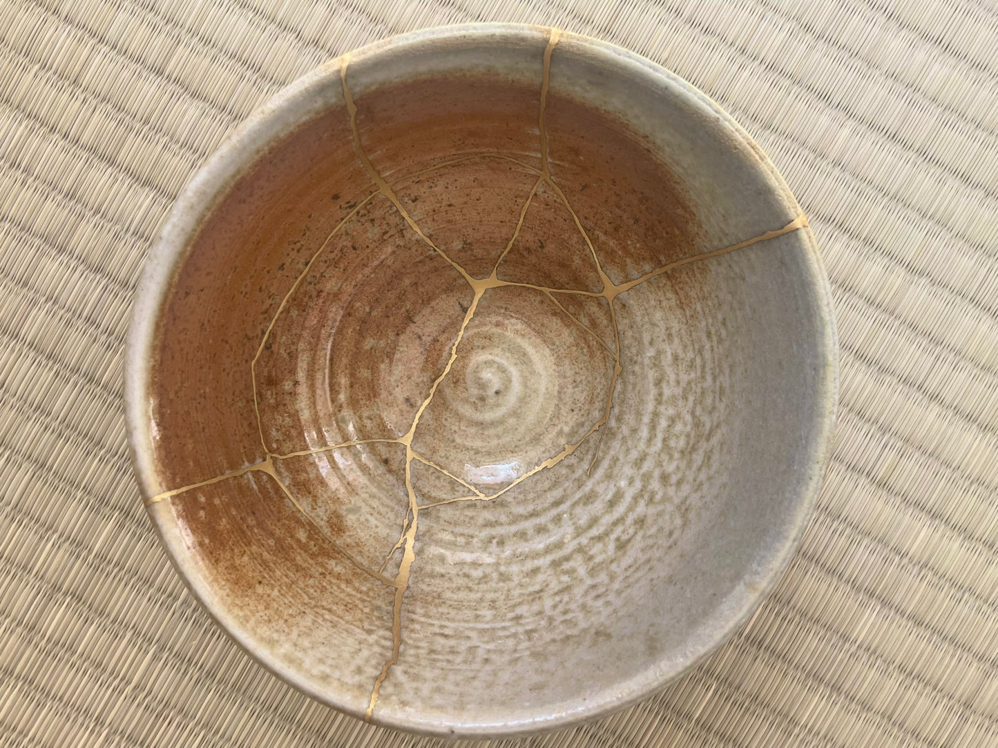 KINTSUGI mit Urushi-Lack und Gold Exklusiver Abendlicher Workshop 2.September bis 28.Oktober 2026